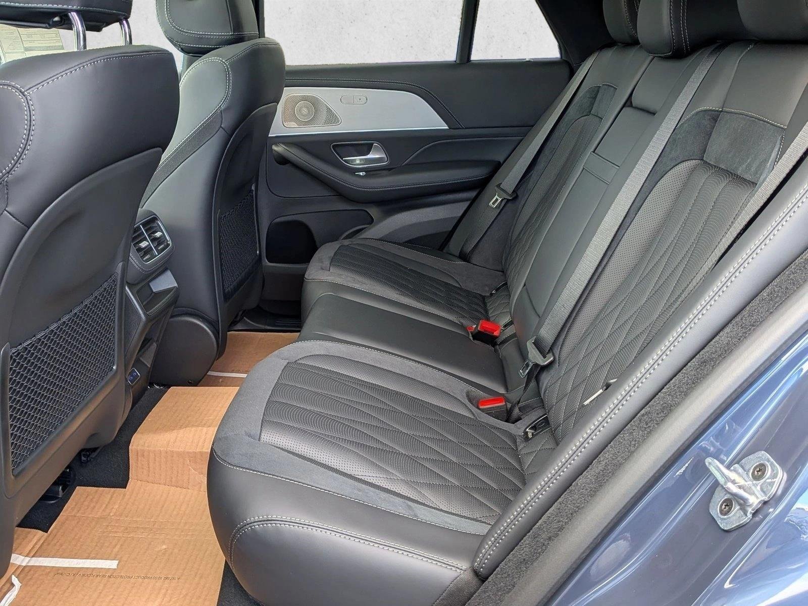 New 2026 Twilight Blue Metallic Mercedes-Benz AMG® GLE 53 4MATIC+ Coupe image 17