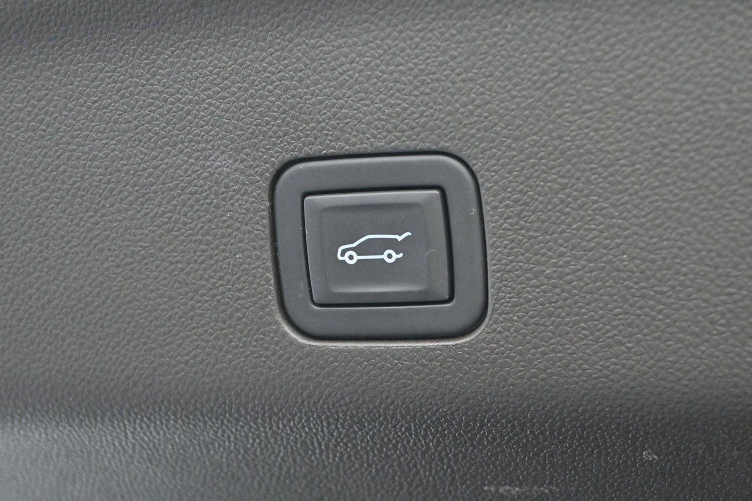 Used 2024 Sterling Gray Metallic Chevrolet Z71 image 11