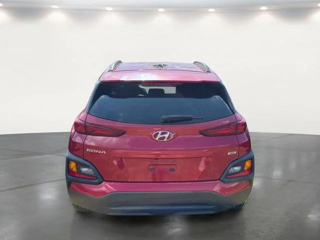 Used 2018 Red Hyundai SEL image 17
