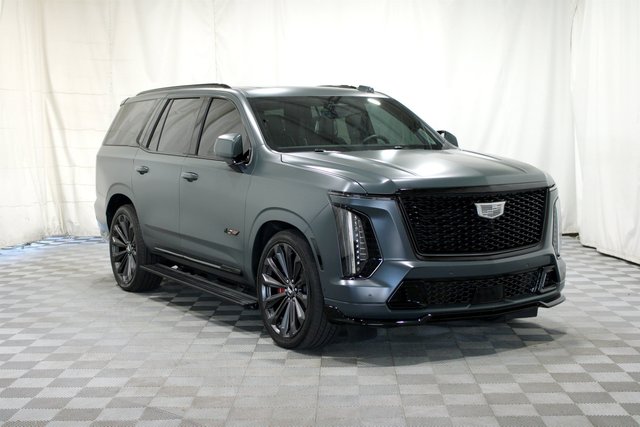 Certified Pre-Owned 2025 Cadillac Escalade AWD V-Series