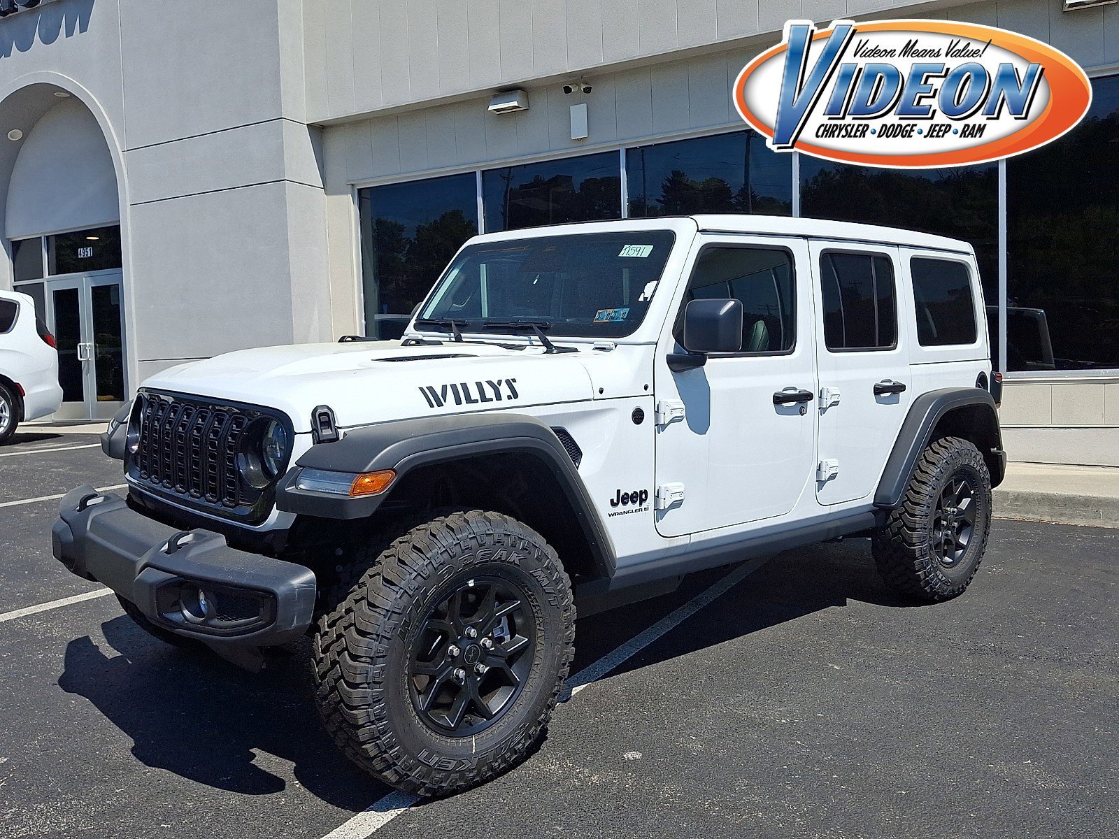 New 2026 Bright White Clear-Coat Exterior Paint Jeep Willys image 1