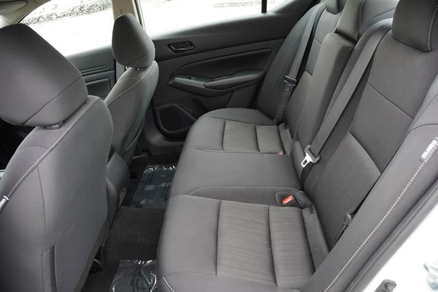 2025 Nissan Altima SV - Photo 17