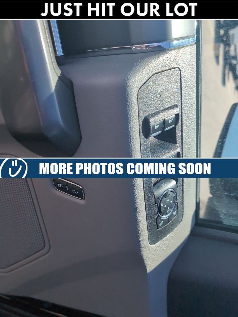 Used 2020 Agate Black Metallic Ford XLT image 16