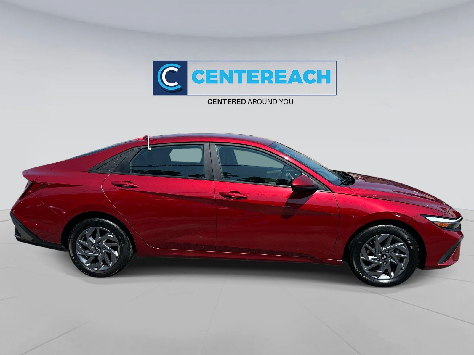 Used 2024 Red Hyundai SEL image 4