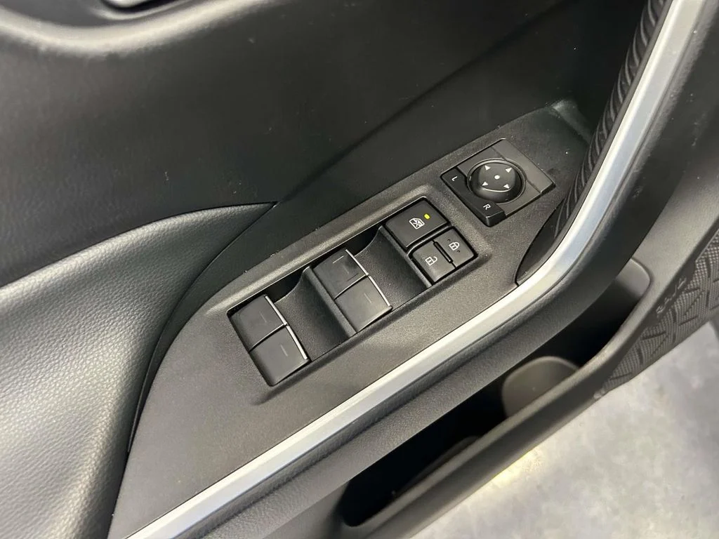 Used 2025 Black Toyota XLE image 17