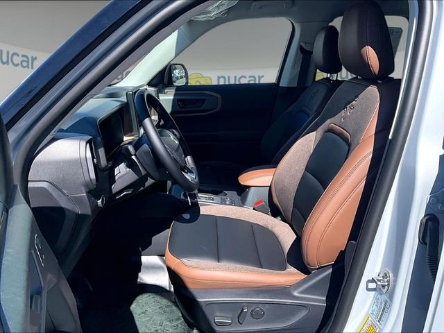 New 2026 Space White Metallic Ford Outer Banks image 10