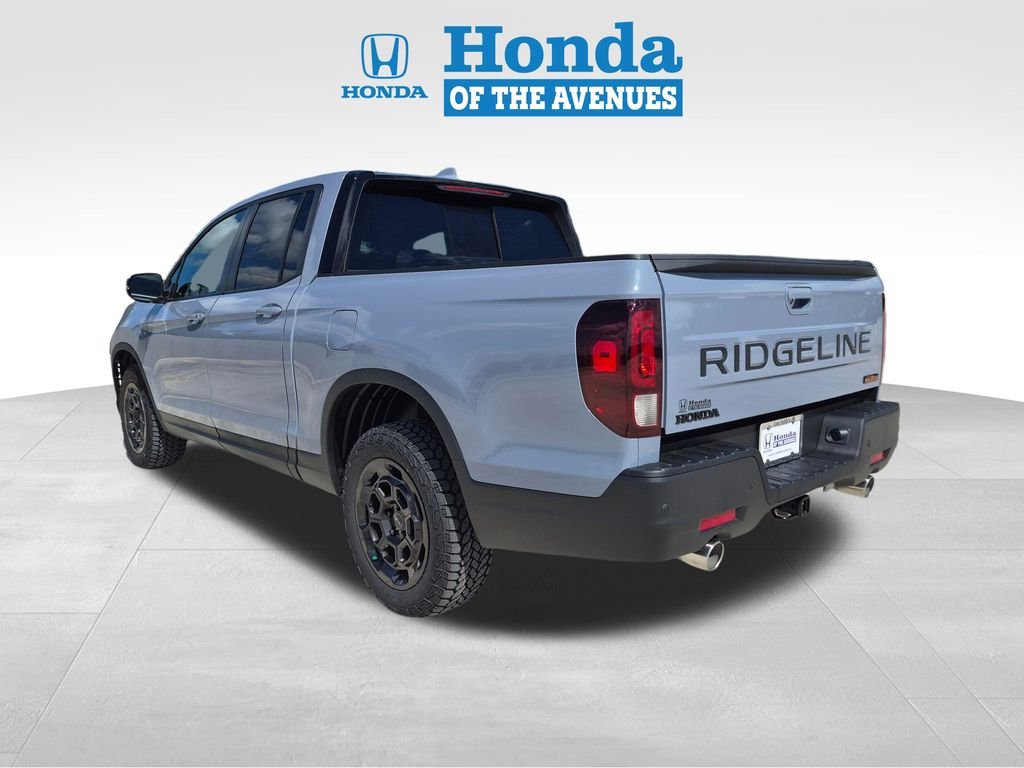 New 2026 Sonic Gray Pearl Honda TrailSport+ image 5