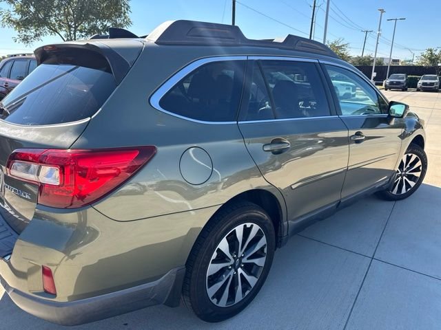 Used 2016 Green Subaru 2.5i image 3