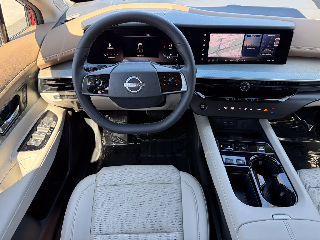 Used 2026  Nissan Platinum image 21