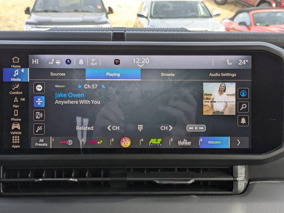 New 2026 Dark blue Jeep Sahara - - 4x4 - McKinley Leather - Body-Color Top - Alpine Audio - Remote Start & More! image 19