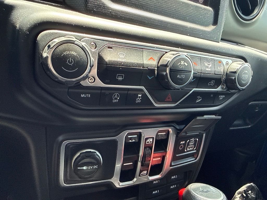Used 2018 Blue Jeep Unlimited Sport S image 49