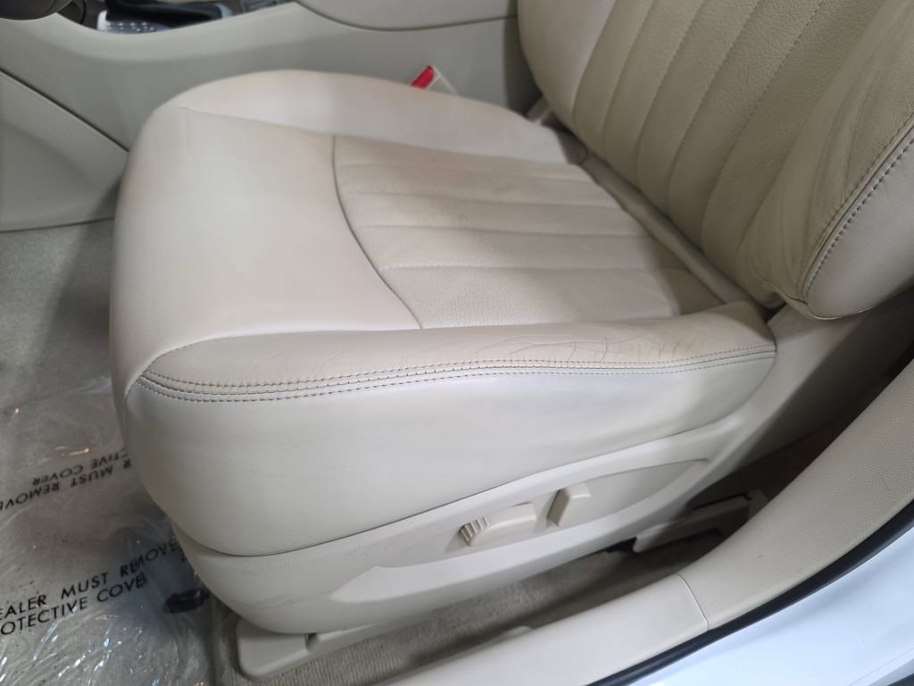 Used 2016 Majestic INFINITI Base image 29