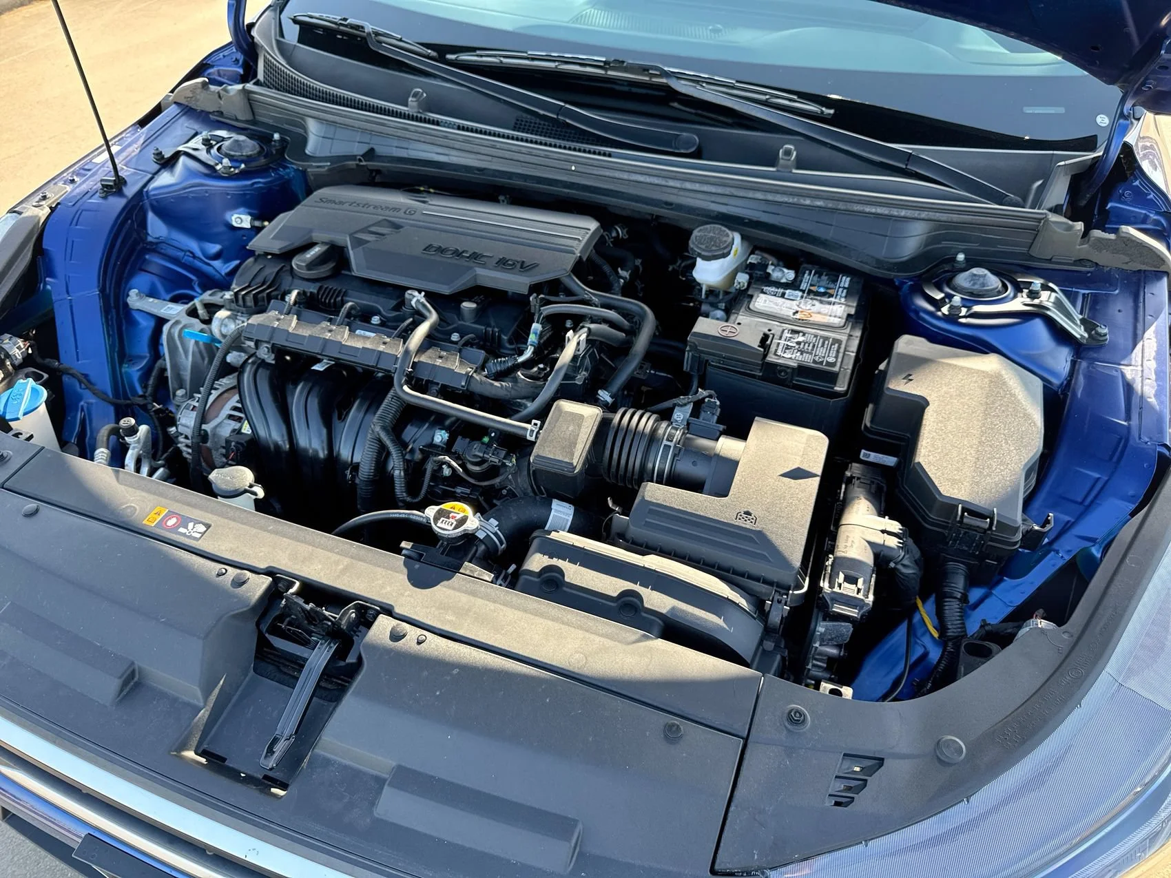 Used 2025 Deep Sea Blue Kia LXS image 24