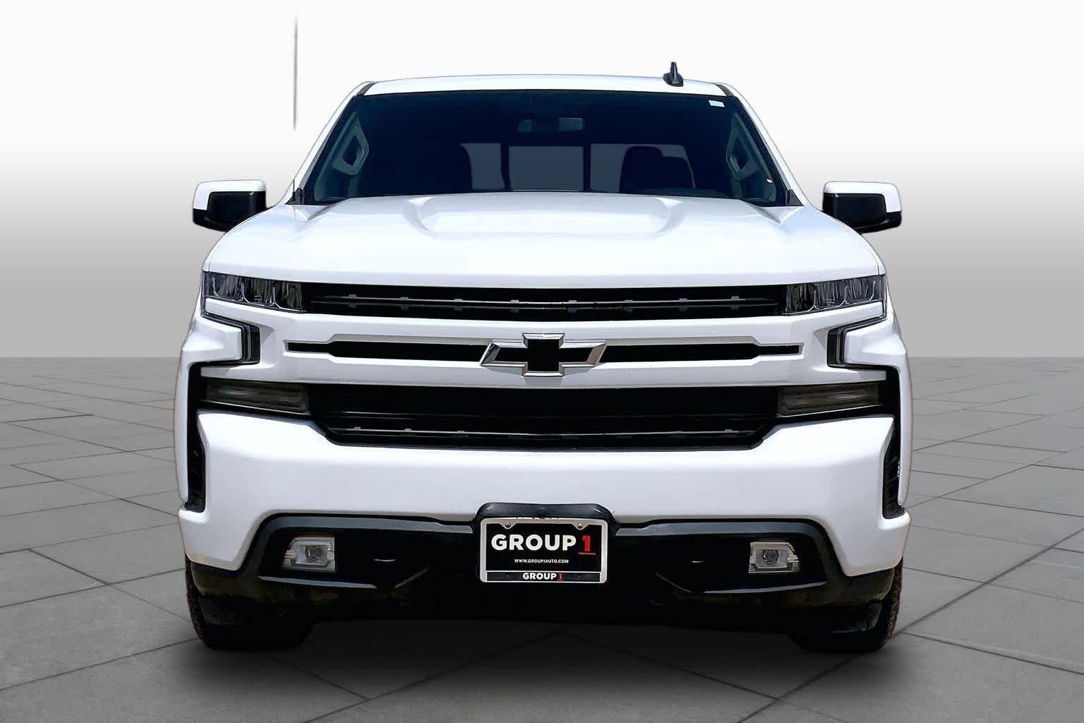 Used 2020 Summit White Chevrolet RST image 4