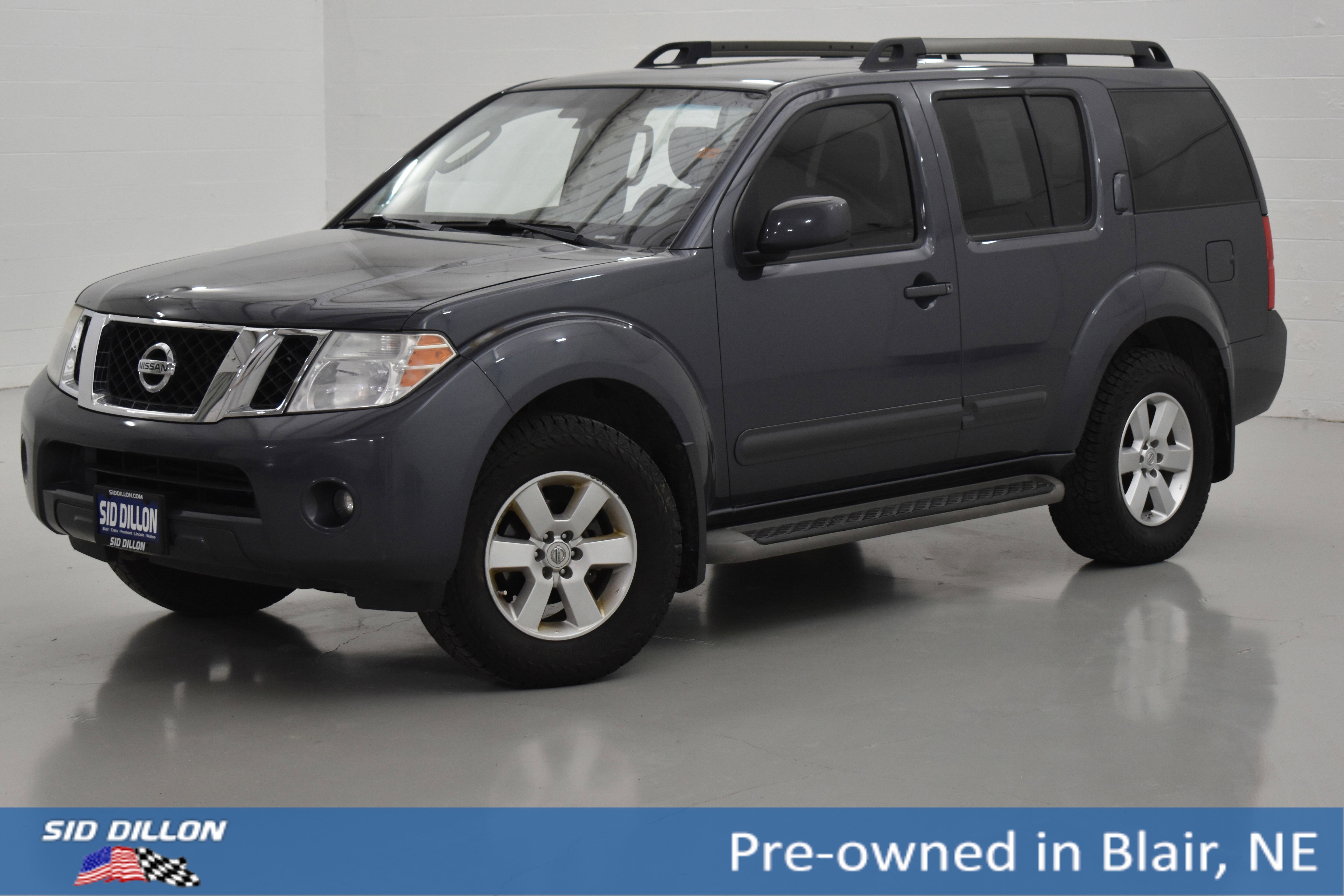 2012 Nissan Pathfinder SV