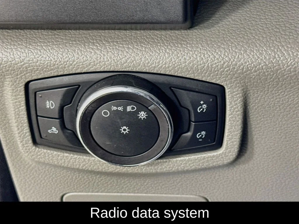 Used 2018 Oxford White Ford XLT image 15