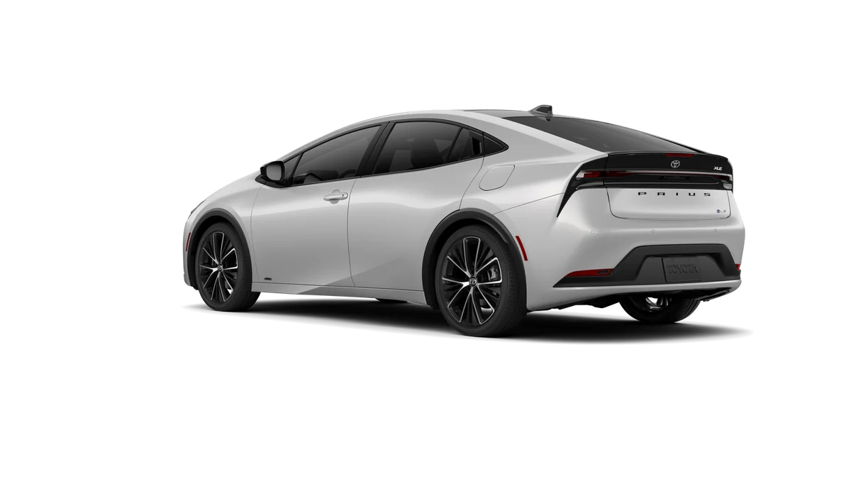 New 2026 Cutting Edge Toyota XLE AWD image 6