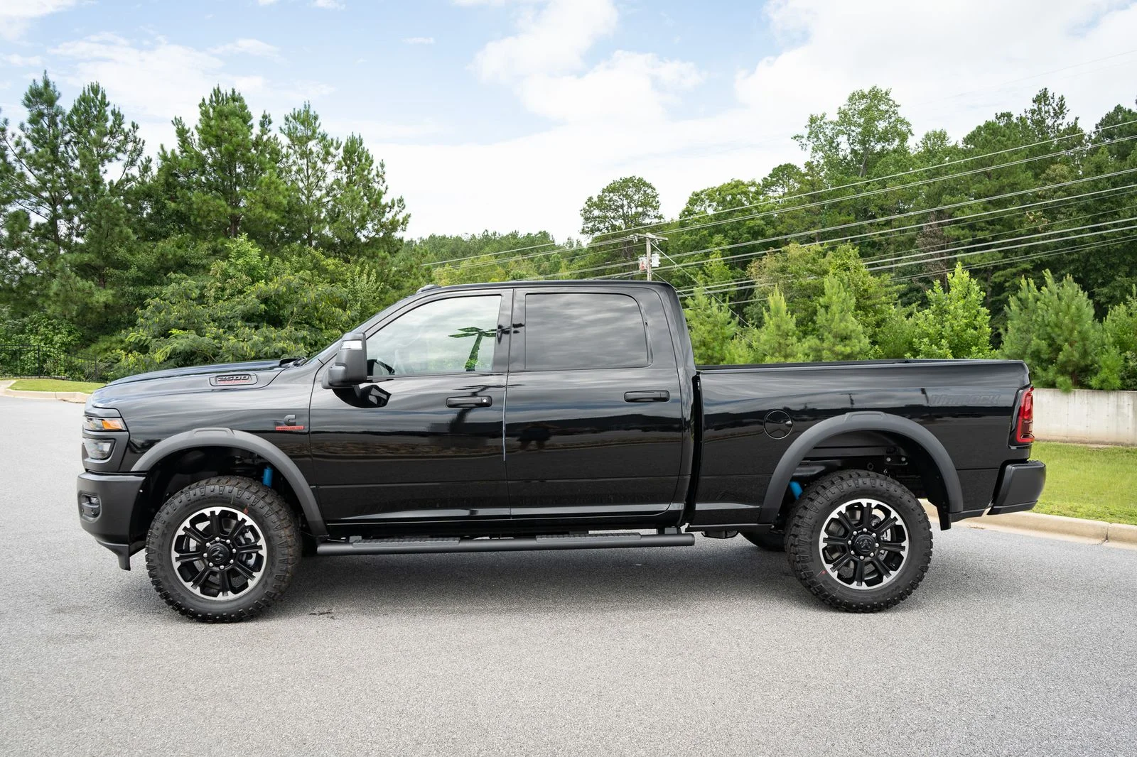 New 2026 Diamond Black Crystal Pearl-Coat Exterior Paint RAM  image 5