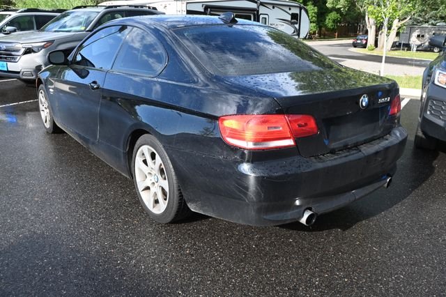 Used 2010 Black BMW 335i xDrive image 4