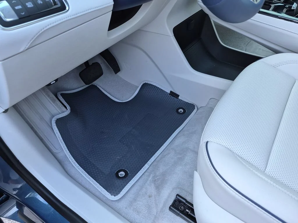 New 2026 Ocean Blue Metallic Buick Avenir image 20