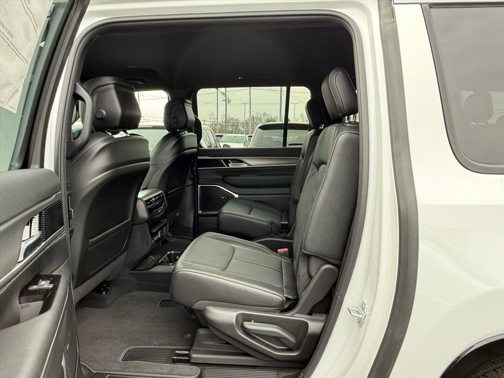 New 2026 Bright White Clearcoat Jeep 4x4 image 6