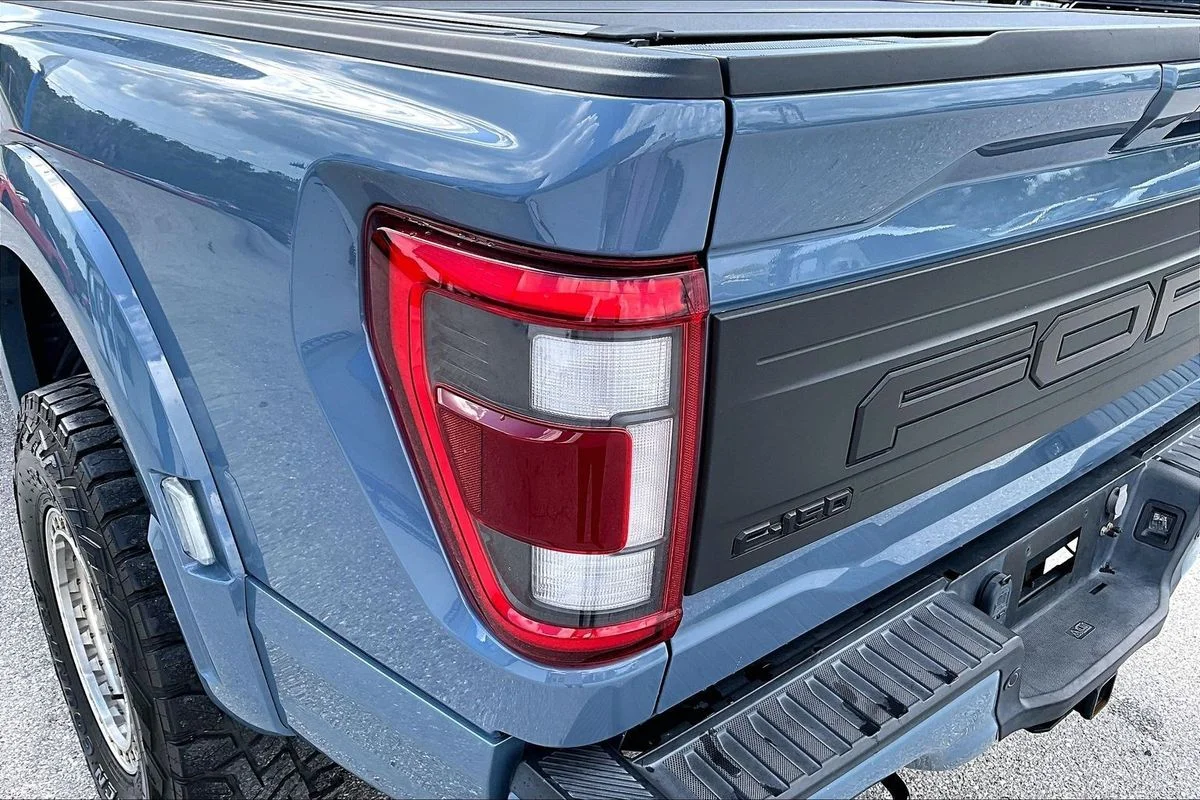 Used 2023  Ford Raptor image 24