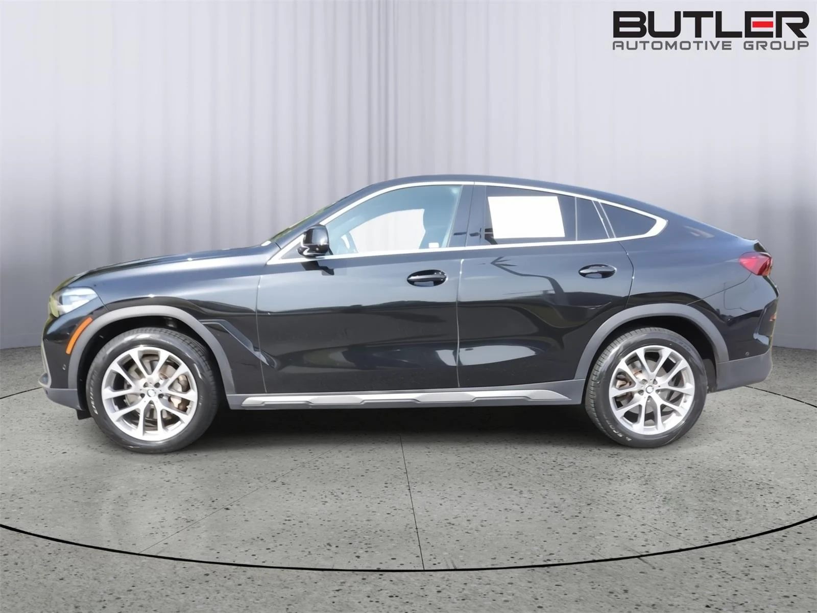 Used 2023 Black Sapphire Metallic BMW xDrive40i image 3