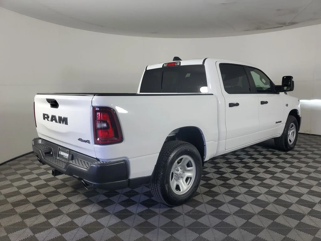 New 2026 Bright White Clear-Coat Exterior Paint RAM Tradesman image 4