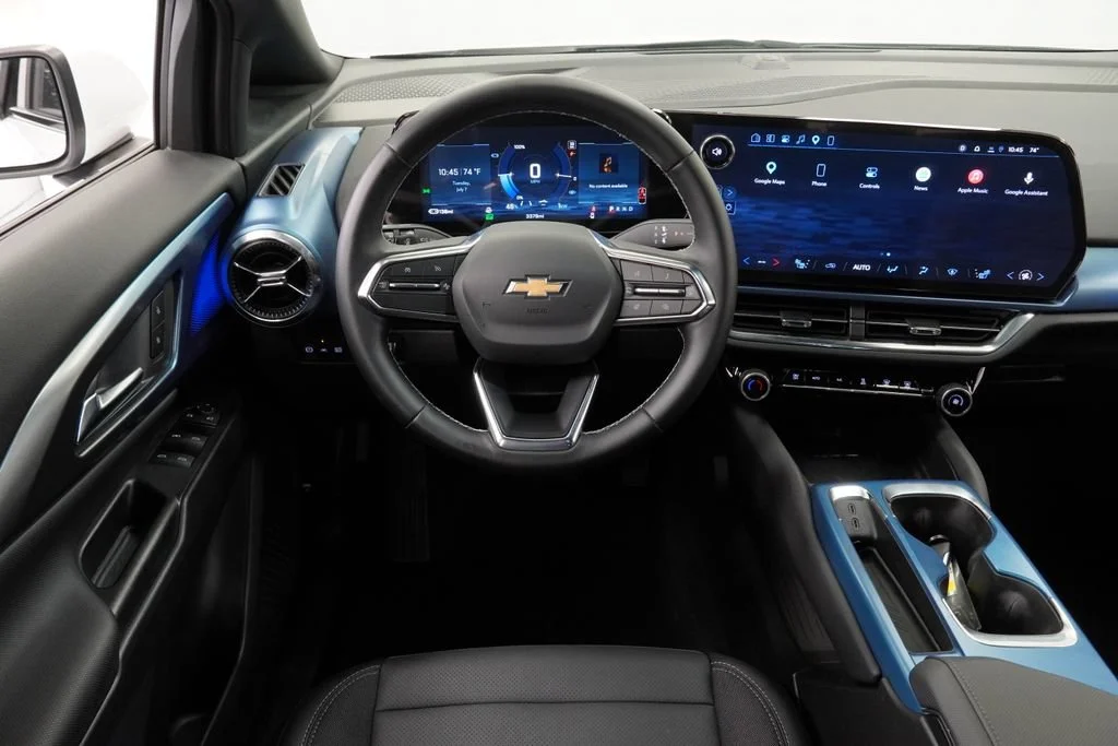 New 2026 Summit White Chevrolet LT image 12