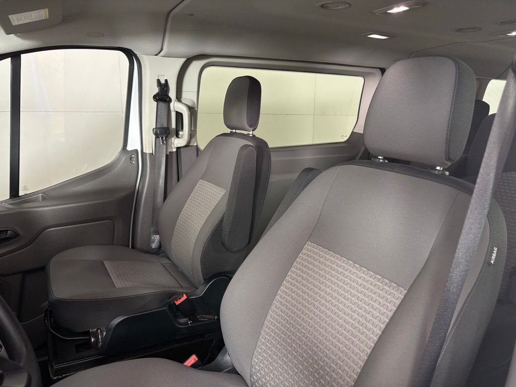 Used 2023 White Ford XLT image 16