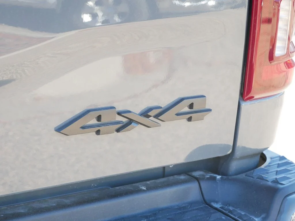 New 2026 Ceramic Gray Clear-Coat Exterior Paint Ram Laramie image 15