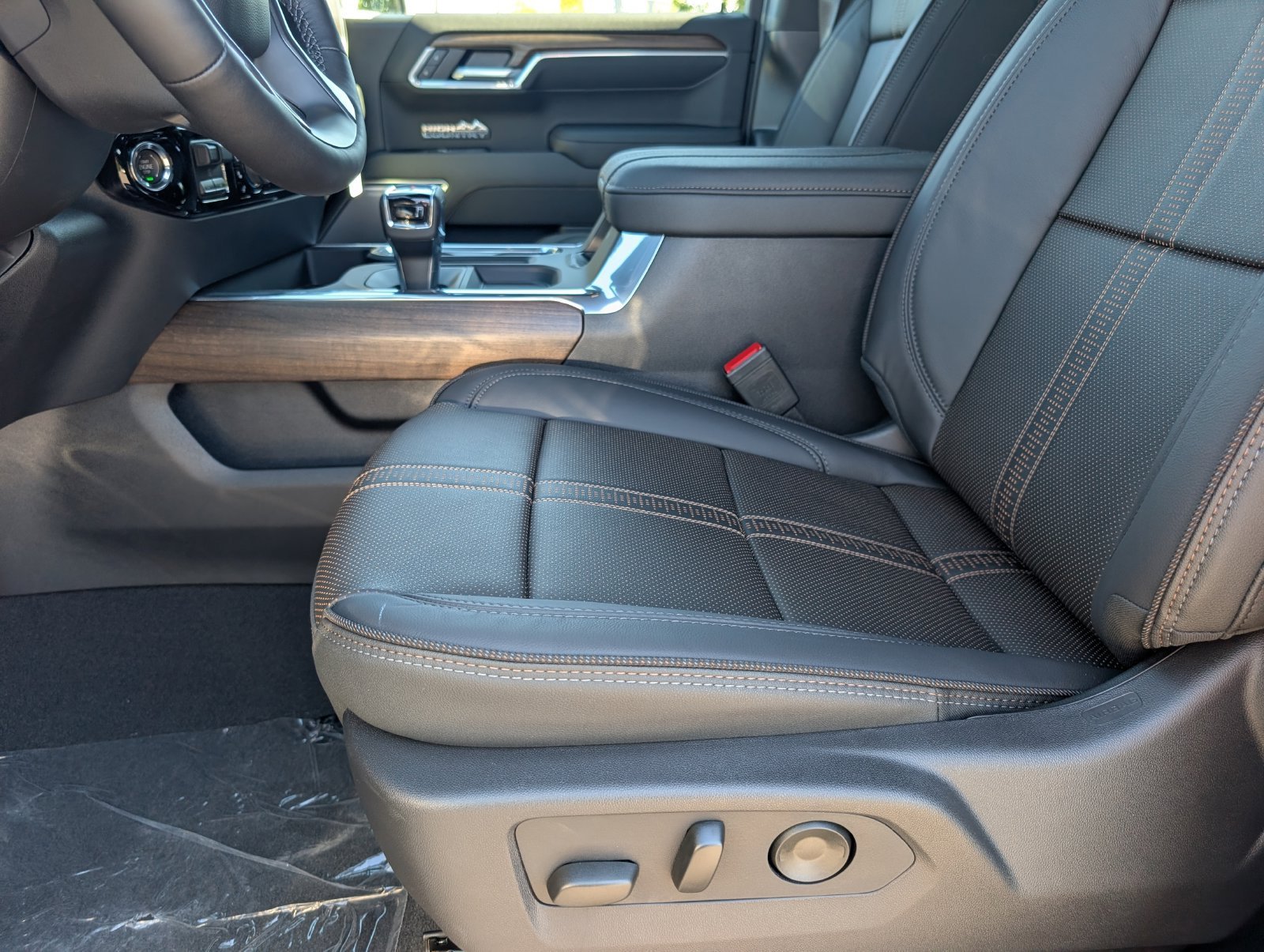 2026 Chevrolet Silverado 1500 High Country - Photo 8
