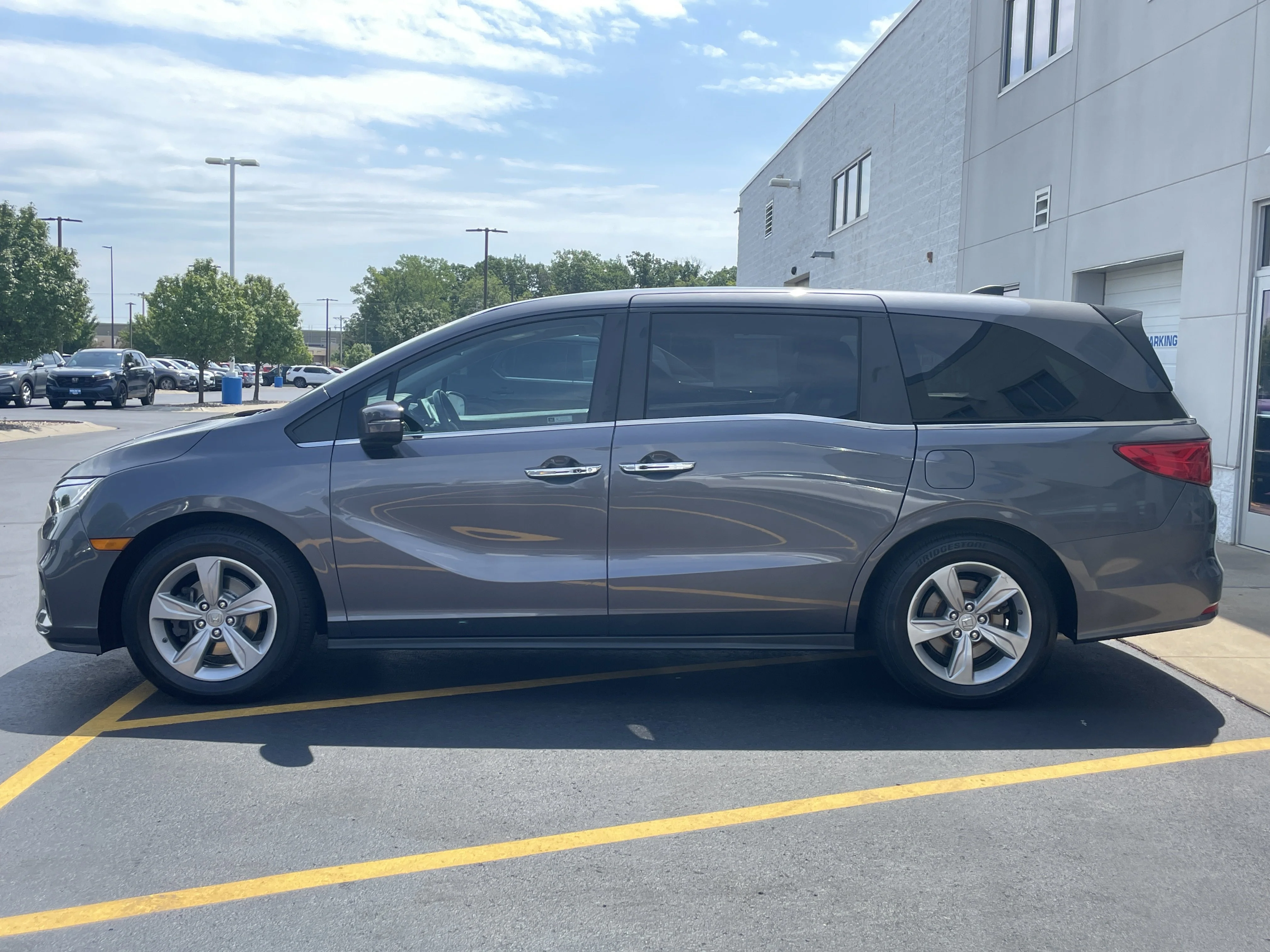 Certified Used 2019 Modern Steel Metallic Honda EX-L image 4