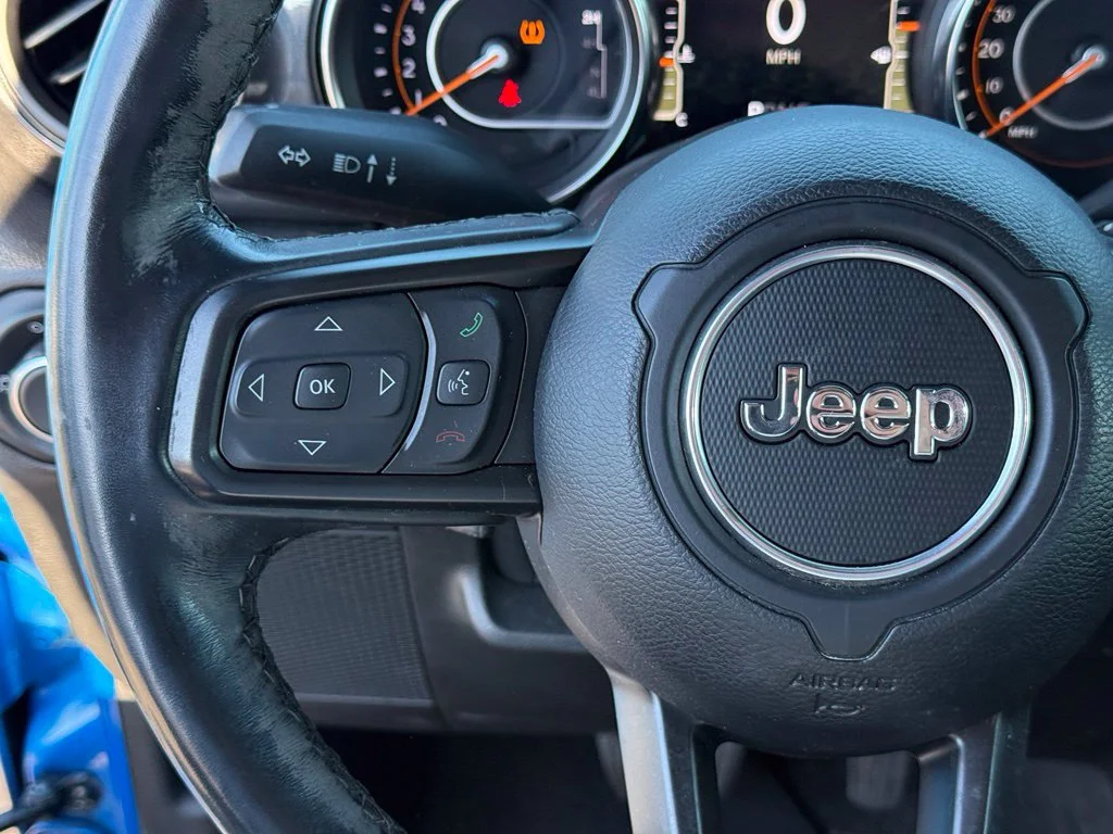 Used 2021 Blue Jeep Unlimited Sport Altitude image 15