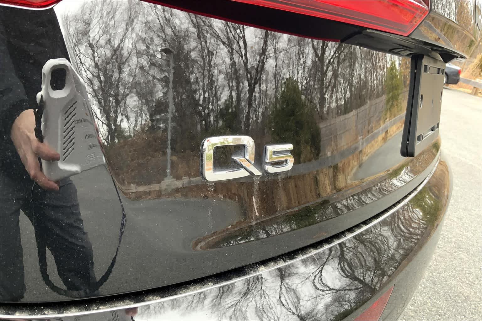 Used 2019 Mythos Black Metallic Audi Premium Plus image 10