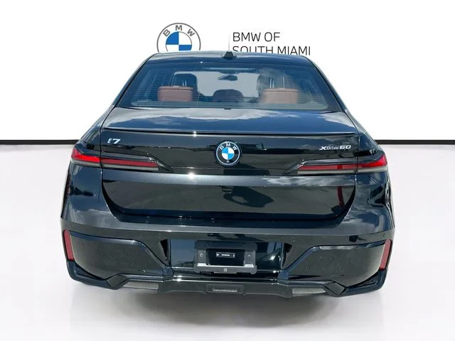 Used 2024 Black BMW xDrive60 image 6