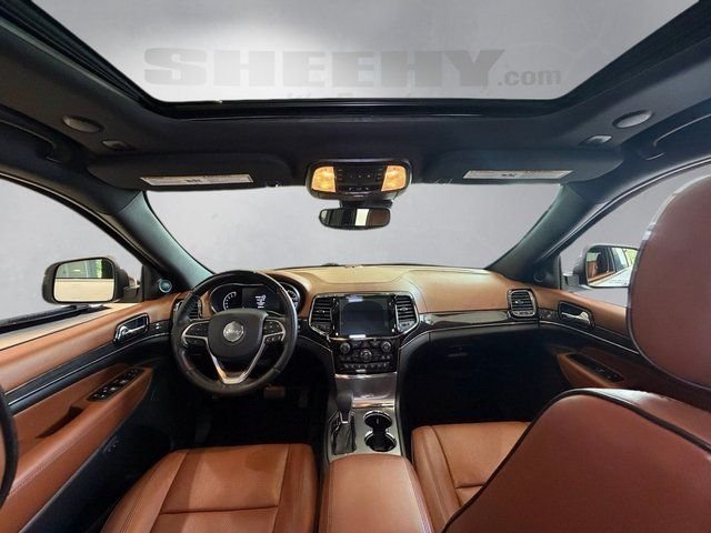 Used 2020 Off-white Jeep Overland image 3