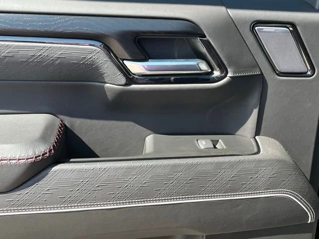 Used 2024 Onyx Black GMC AT4X image 18
