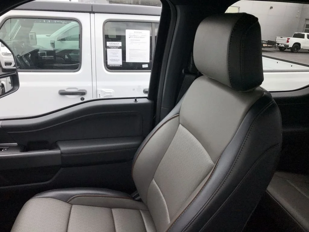 Used 2025 Blue Ford Lariat image 24