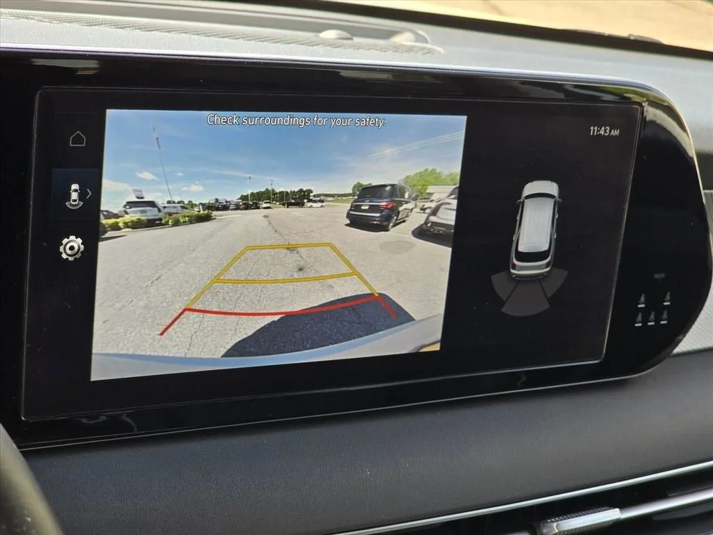 Used 2025 Silver Hyundai SEL image 5