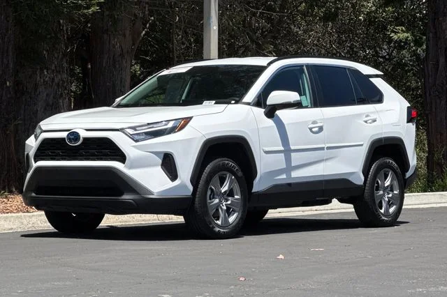 Certified Used 2024 White Toyota LE image 9