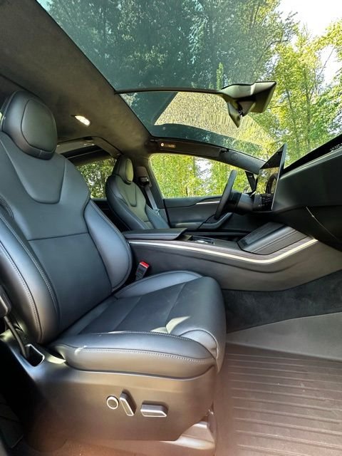 2024 Tesla Model X Long Range - Photo 24