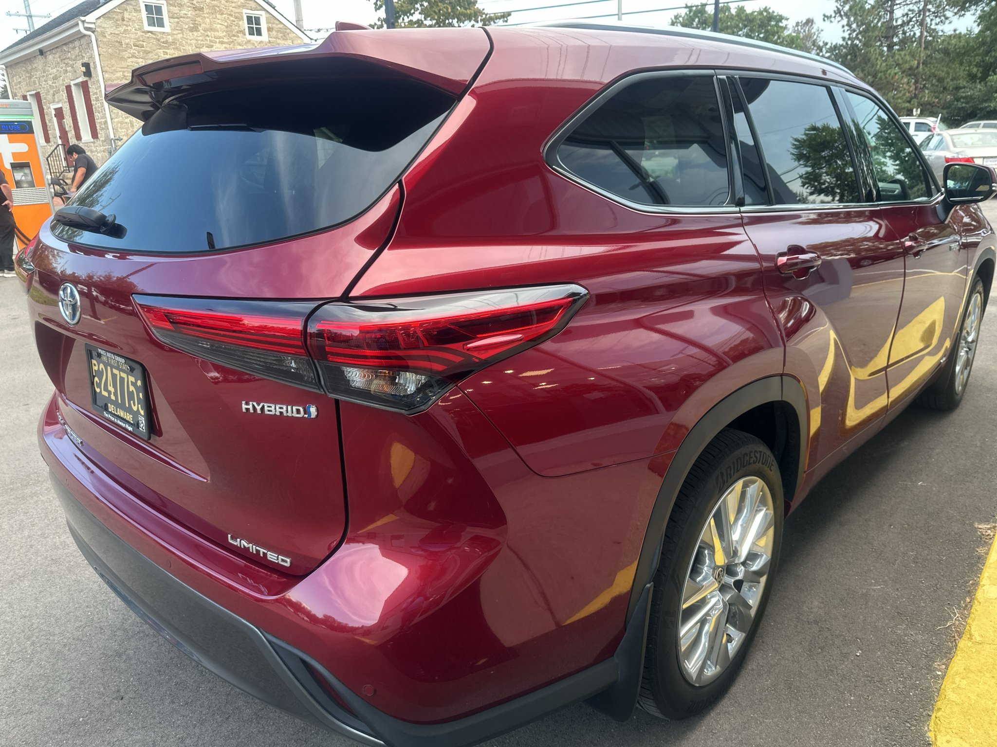 Used 2020 Ruby Flare Pearl Toyota Hybrid Limited image 4