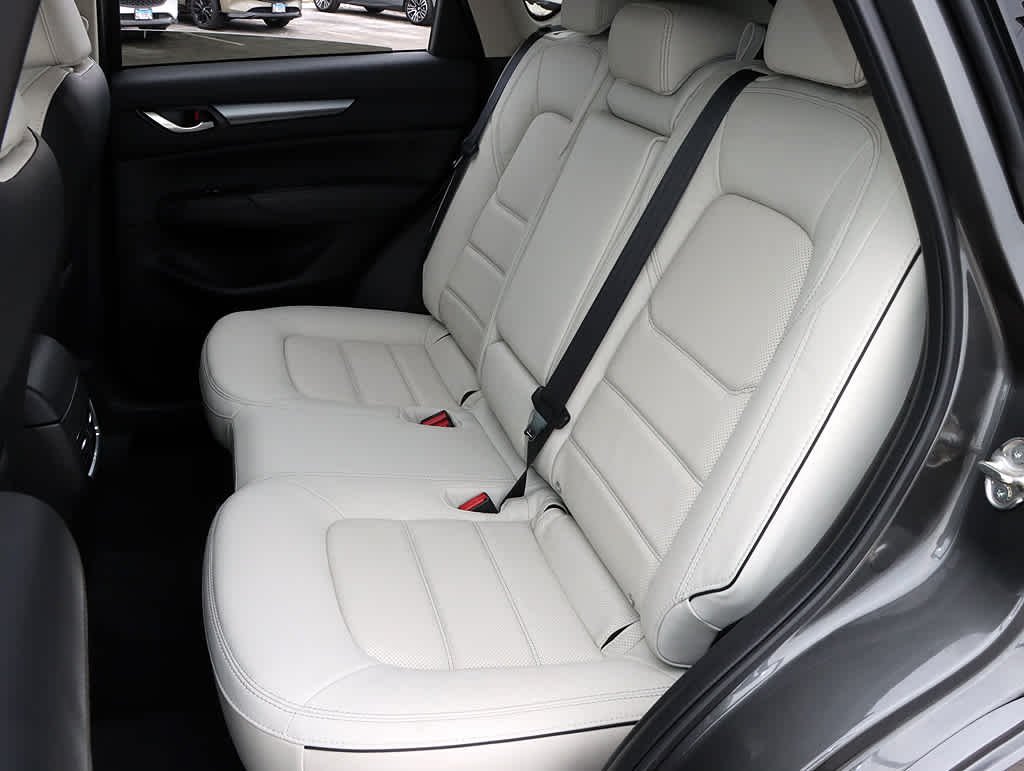 2025 Mazda CX-5 S Preferred package - Photo 11