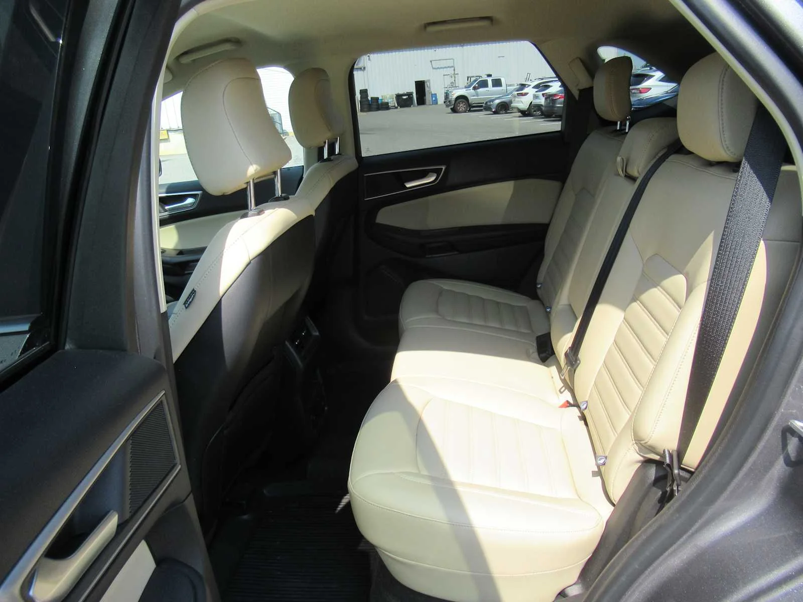 Used 2024 Carbonized Gray Ford SEL image 22