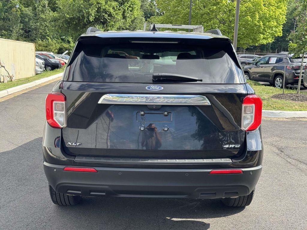 Used 2022 Black Ford XLT image 23