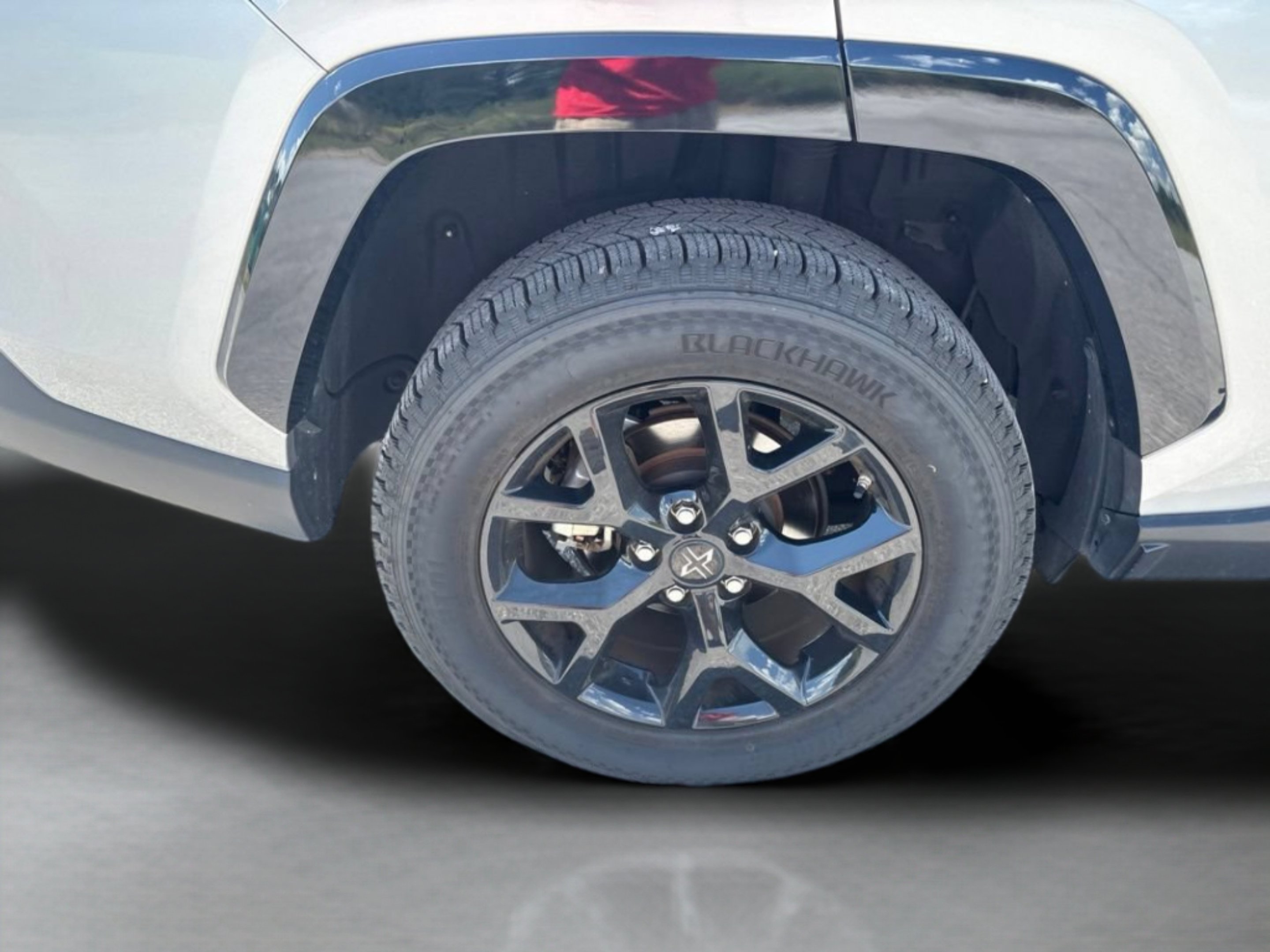 Certified Used 2023 Silver Sky Metallic Toyota Hybrid LE image 33
