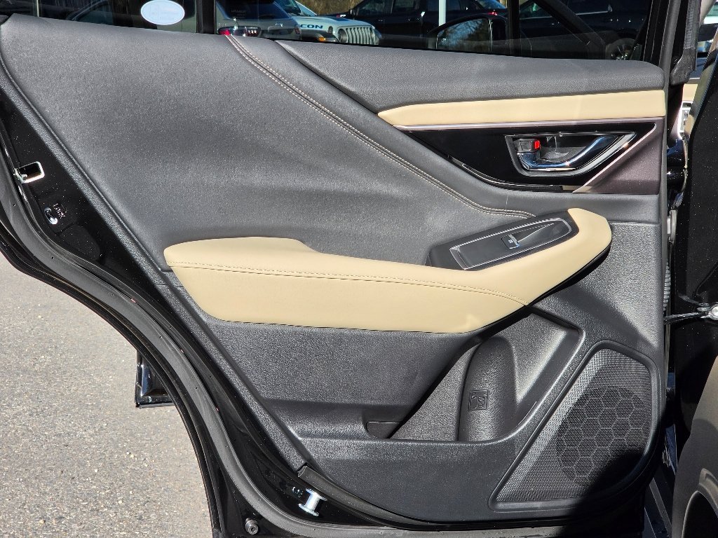 2025 Subaru Outback Limited - Photo 35