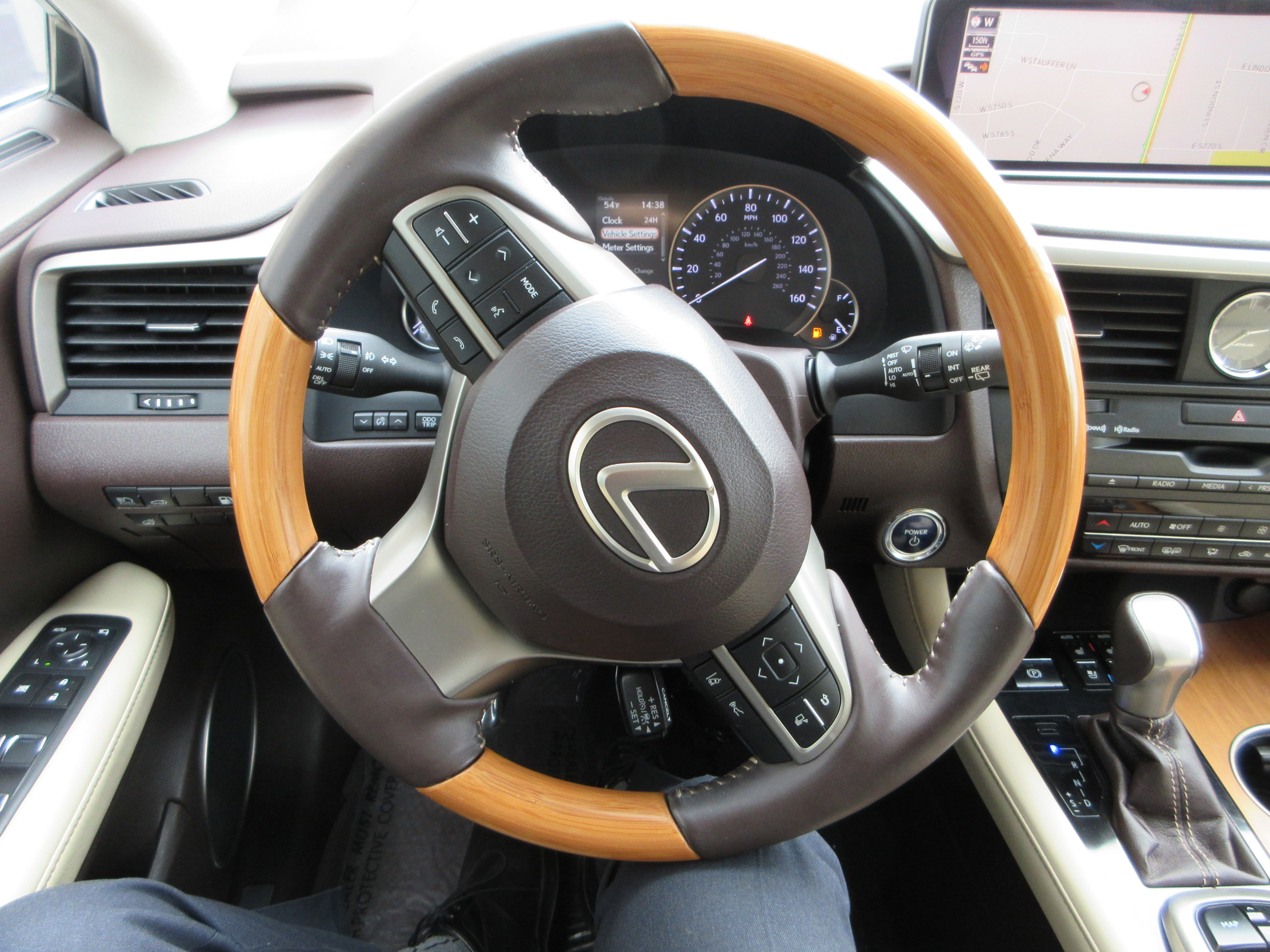 Used 2016 Nebula Gray Pearl Lexus 450h image 37