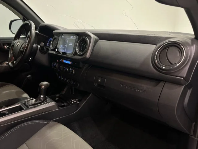 2020 Toyota Tacoma TRD Off Road - Photo 24
